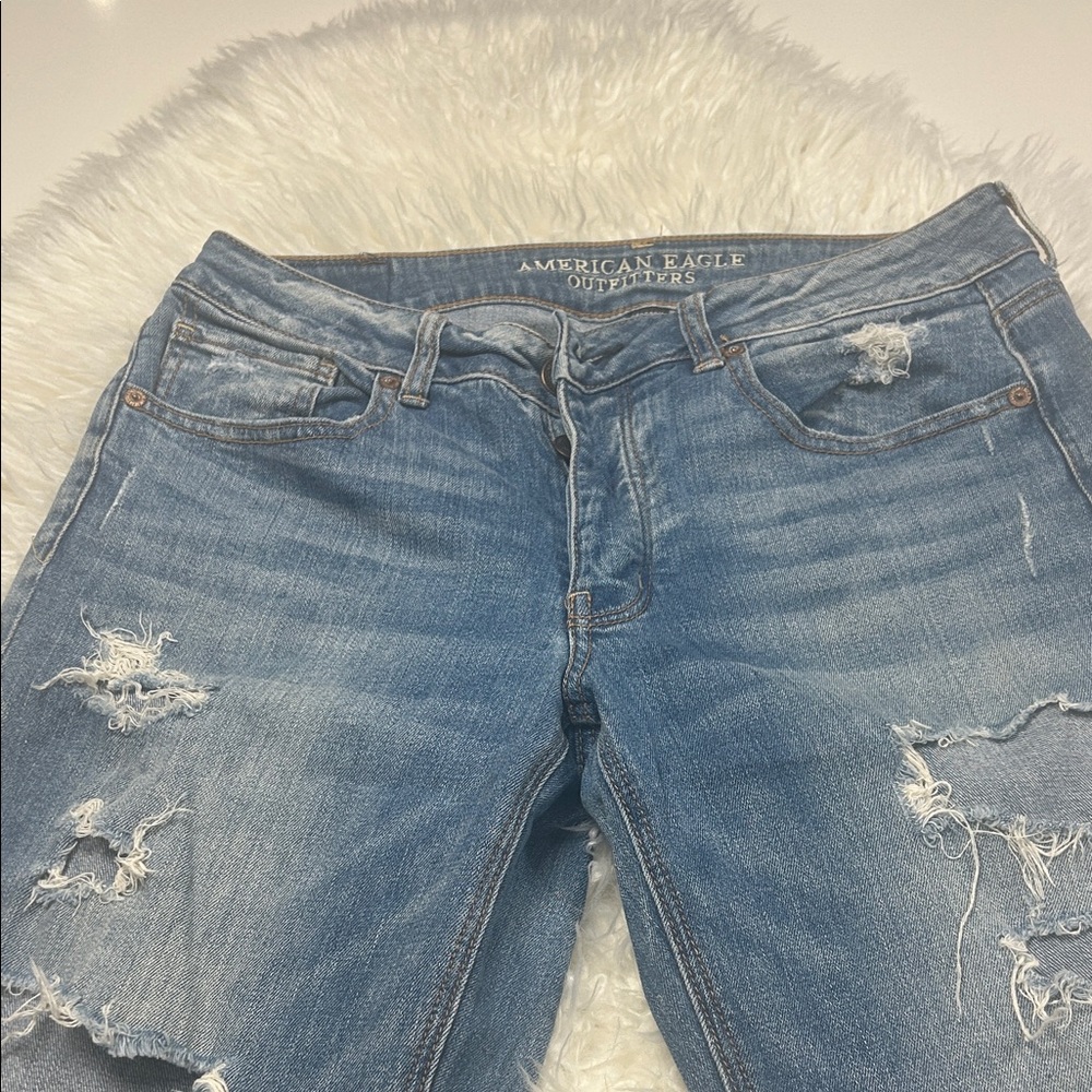 American Eagle Light Blue Ripped Boyfriend Jeans Size 8